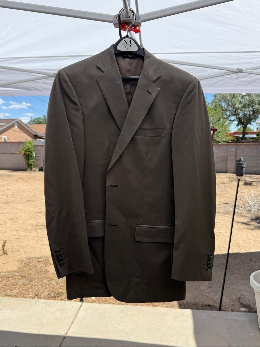 Men's Tan/Gold Classic Two-Button Blazer